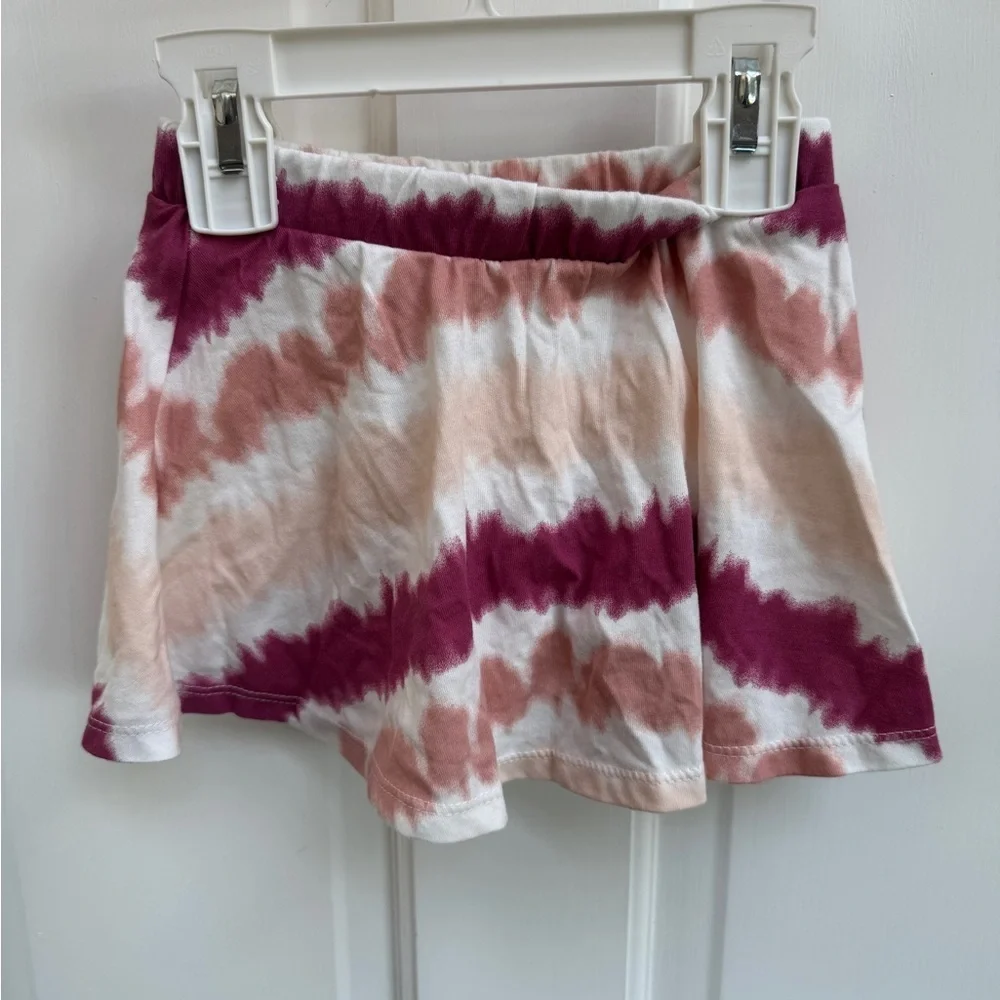 NWOT The Children's Place 2T Girls Pink and White Tie-Dye Skort Skirt